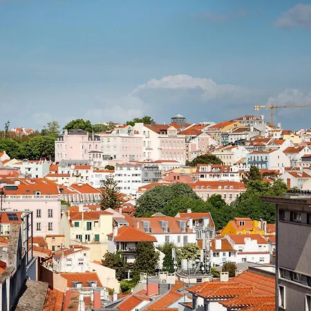 公寓 Estrela Skyline Retreat With Terrace