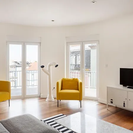 Estrela Skyline Retreat With Terrace * Lisboa