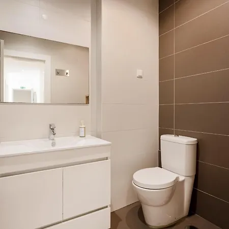 Estrela Skyline Retreat With Terrace * Lisboa